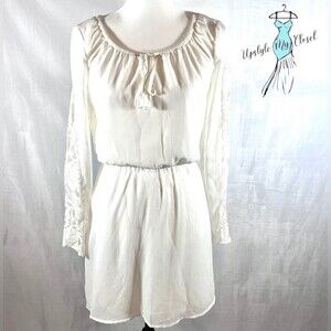 Long lace lined sleeves white dress size XS NWT